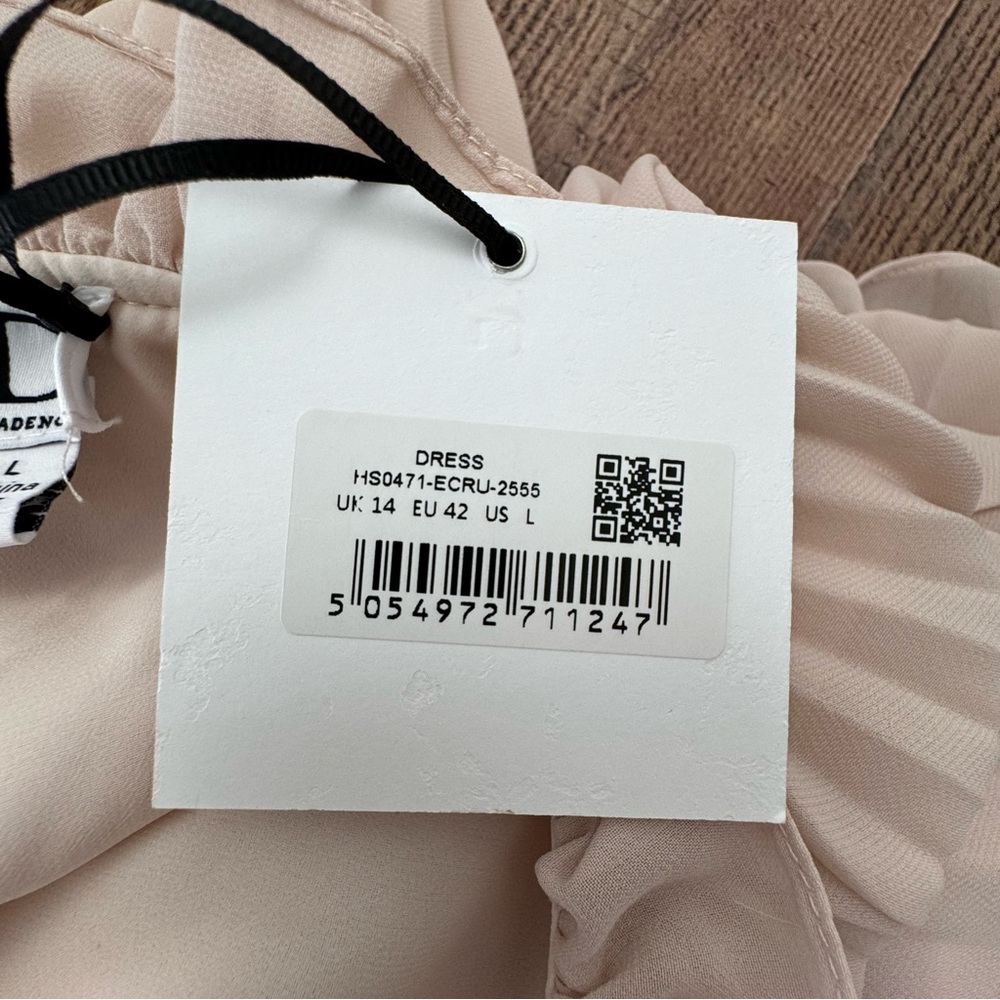 True Decadence Sleeveless Tier Occassion Dress ECRU Size LARGE NEW with TAGS - Picture 4 of 6